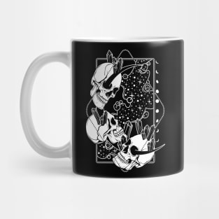 Moon skulls and crystals Mug